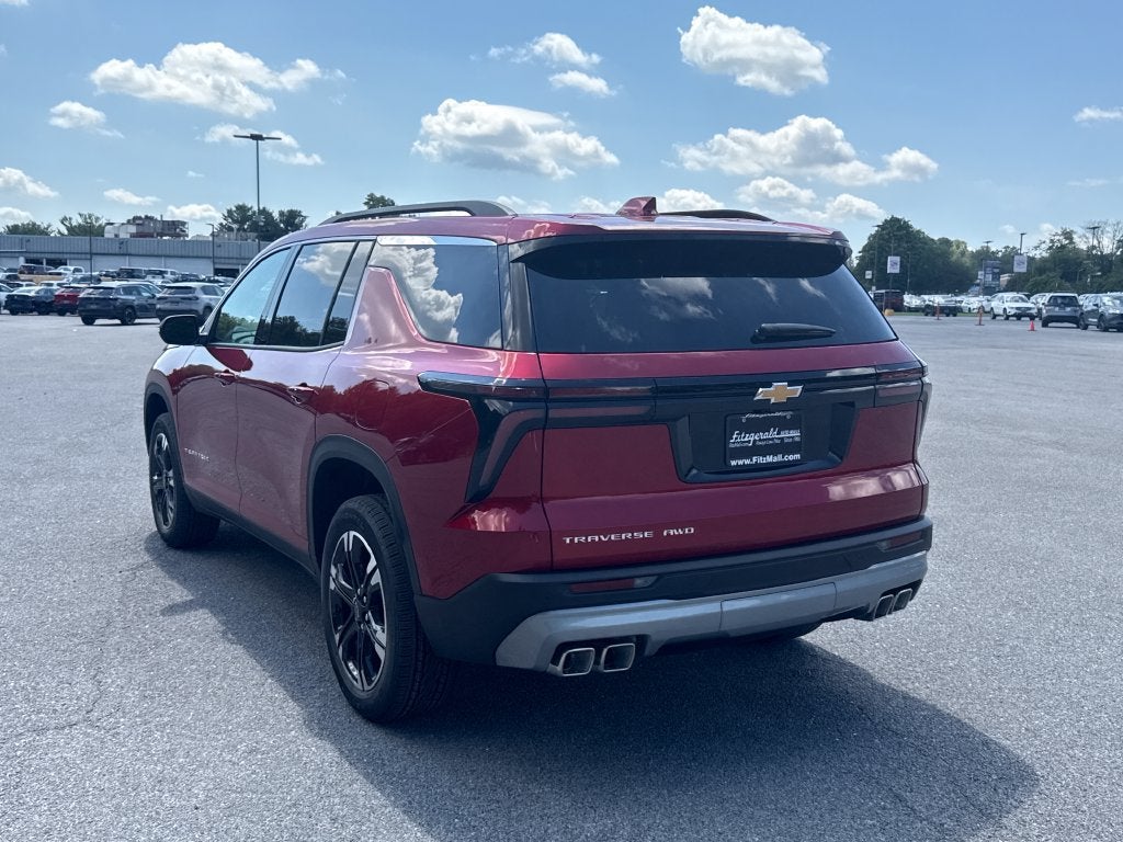 2027 Chevrolet Traverse LT