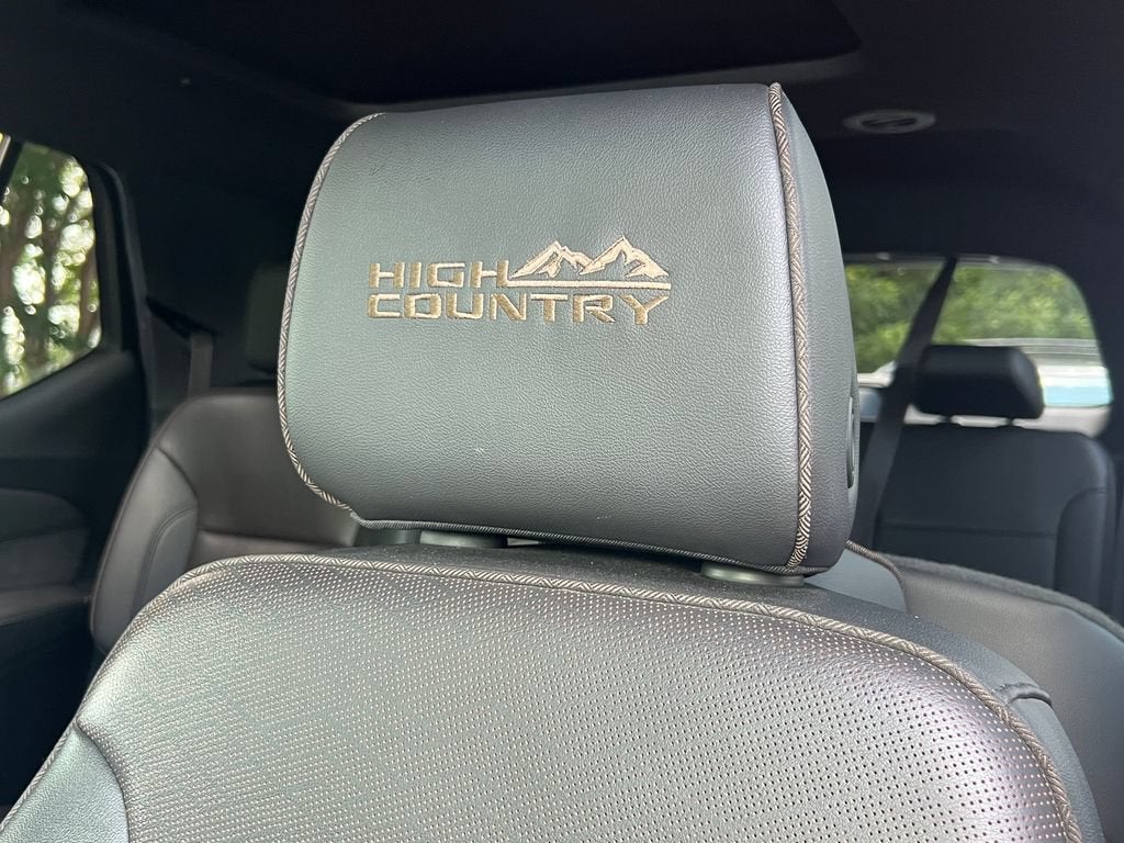 2023 Chevrolet Traverse High Country
