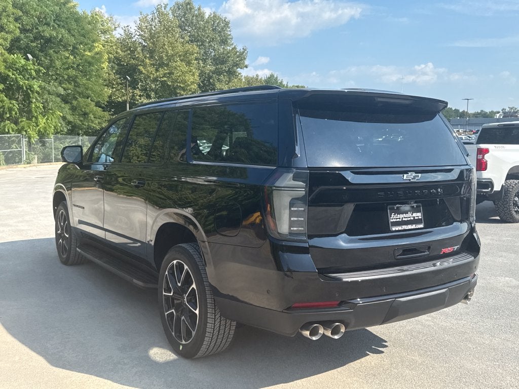 2026 Chevrolet Suburban RST