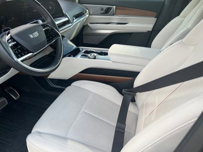 2026 Cadillac VISTIQ Sport