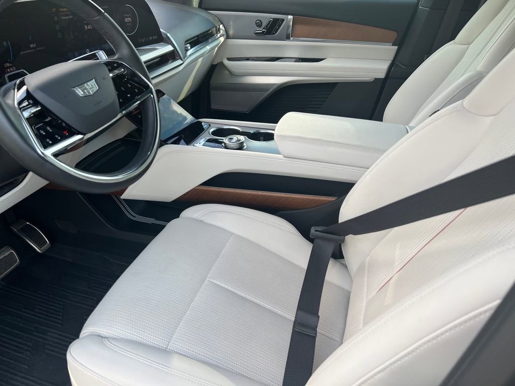 2026 Cadillac VISTIQ Sport