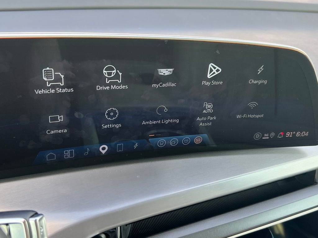 2026 Cadillac VISTIQ Sport