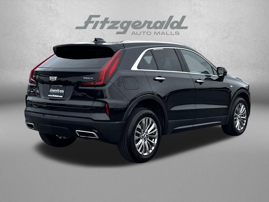 2024 Cadillac XT4 Premium Luxury