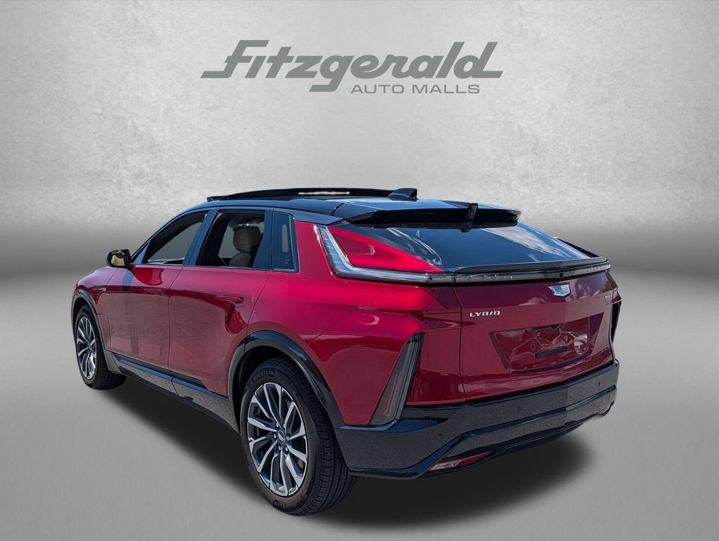 2024 Cadillac LYRIQ Sport 3