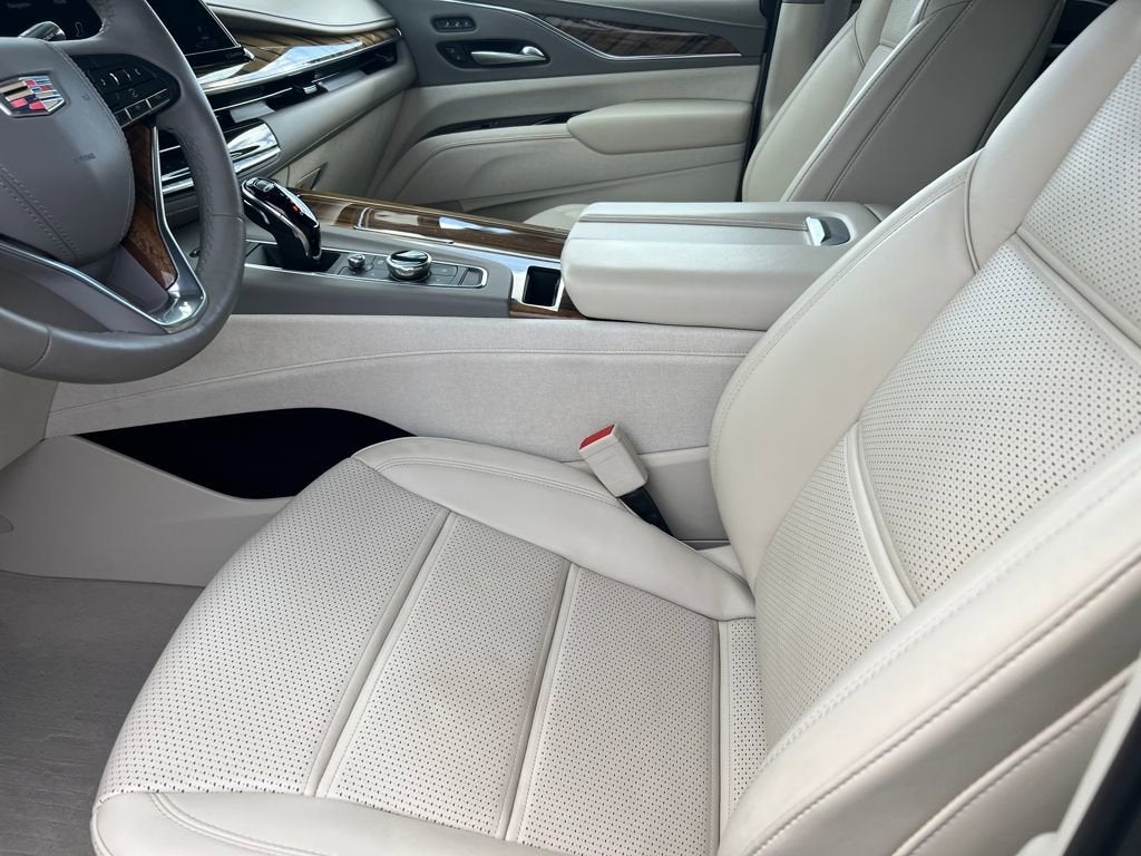 2022 Cadillac Escalade Premium Luxury Platinum
