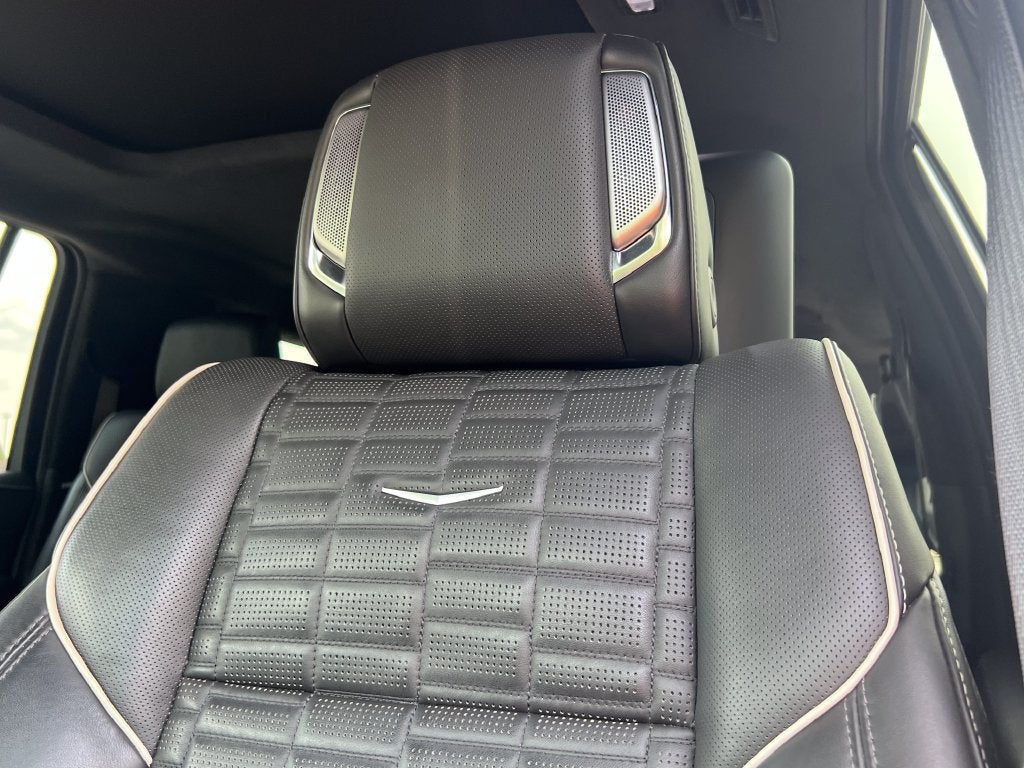 2024 Cadillac Escalade ESV Premium Luxury Platinum