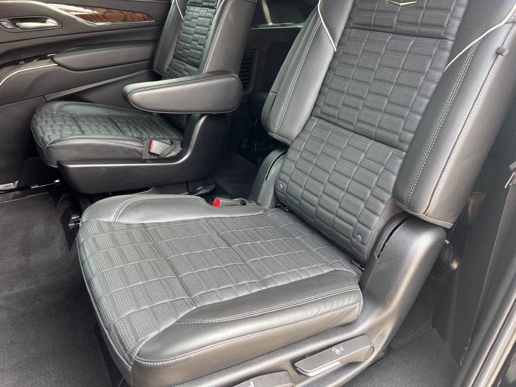 2024 Cadillac Escalade ESV Premium Luxury Platinum