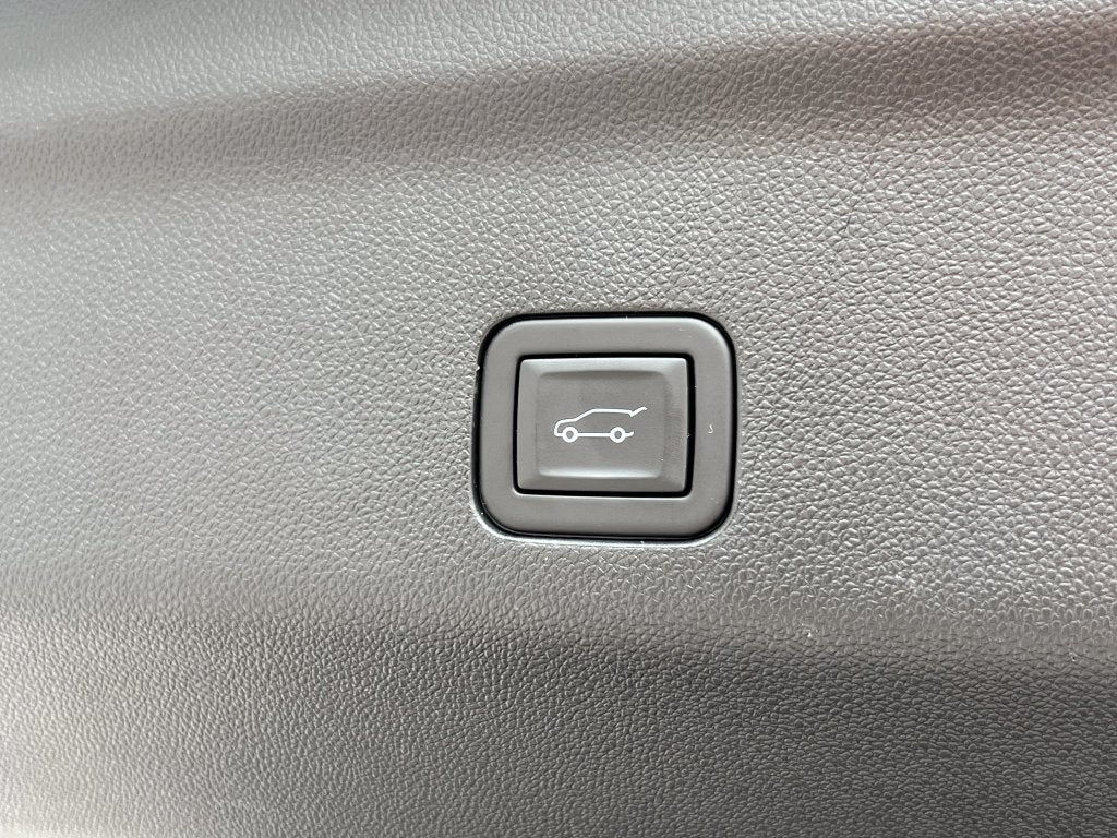 2024 Cadillac Escalade ESV Premium Luxury Platinum