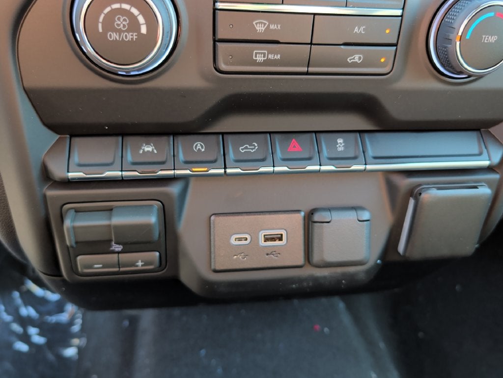 2026 Chevrolet Silverado 1500 Custom