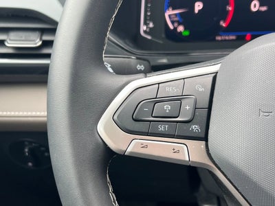 2024 Volkswagen Taos SEL