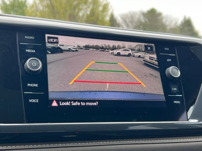 2024 Volkswagen Taos SEL