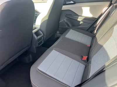 2025 Volkswagen Taos S