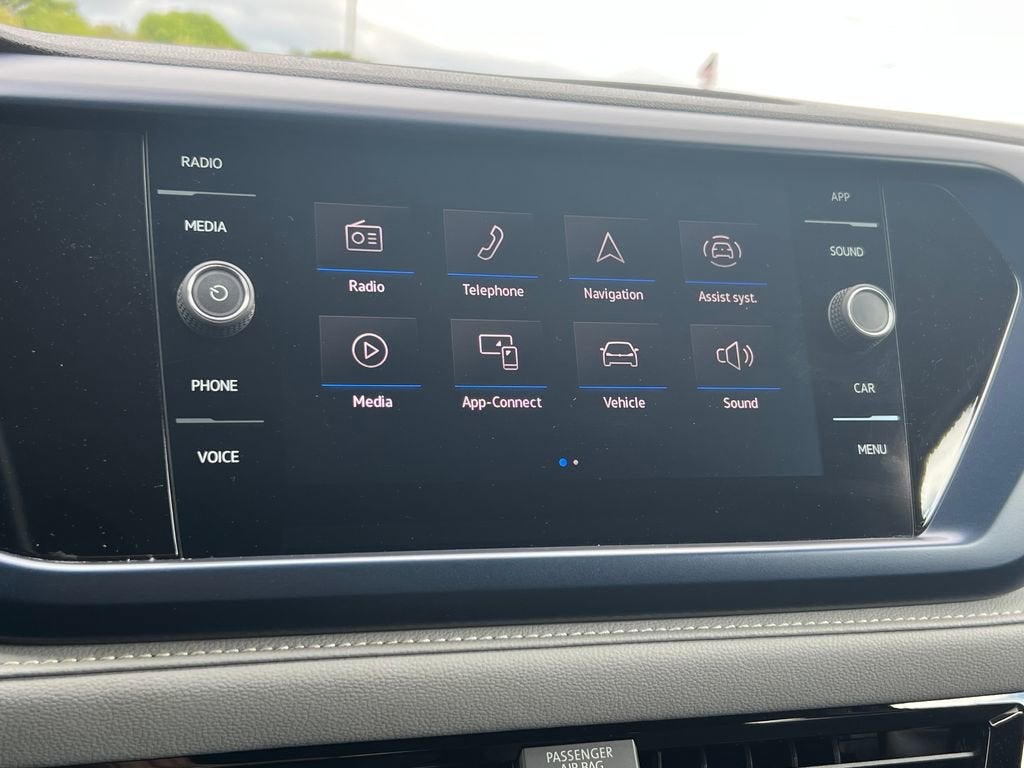 2024 Volkswagen Taos SE