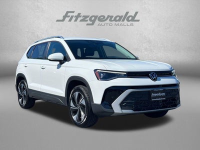 2025 Volkswagen Taos SE