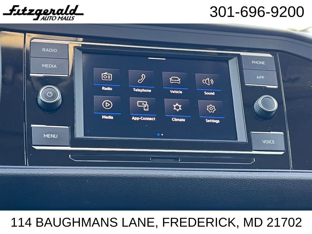 2024 Volkswagen Jetta SE