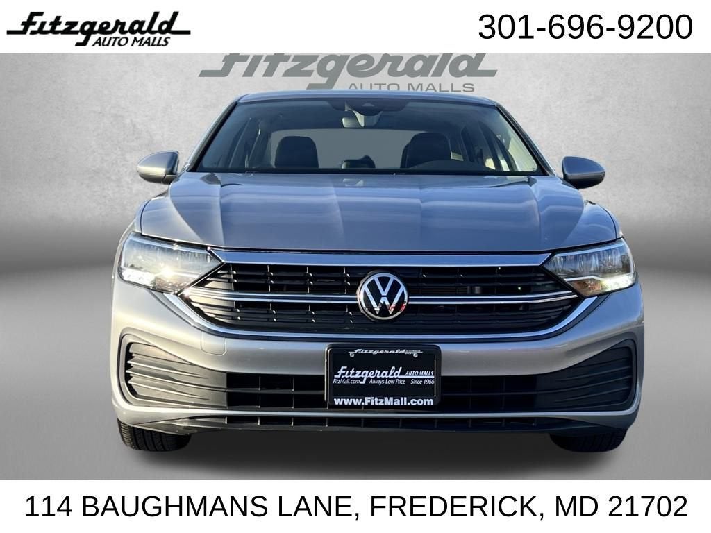 2024 Volkswagen Jetta SE