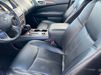 2020 Nissan Pathfinder Platinum