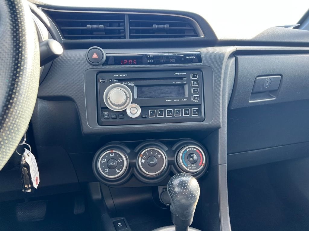 2011 Scion tC 2DR HB AT