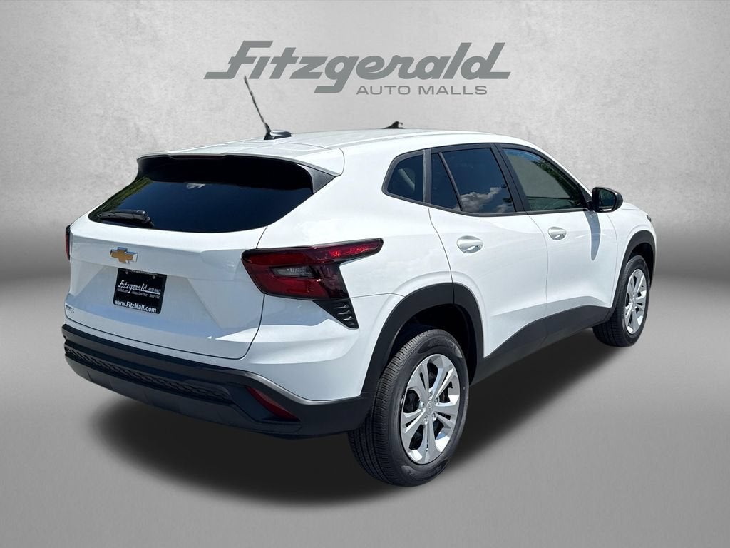 2026 Chevrolet Trax LS