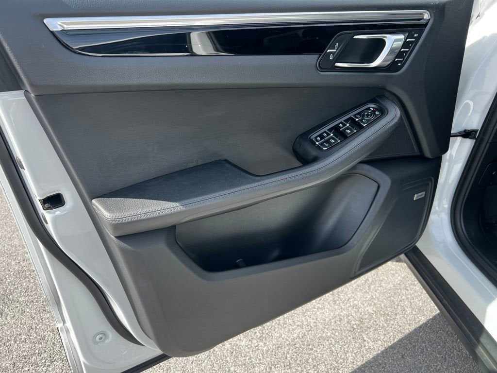 2020 Porsche Macan 4DR AWD