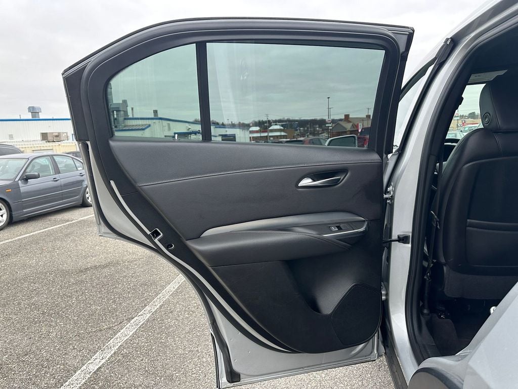 2021 Cadillac XT4 Premium Luxury