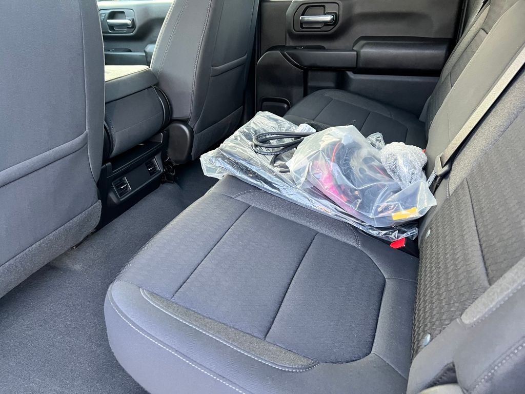 2023 Chevrolet Silverado 2500HD Custom