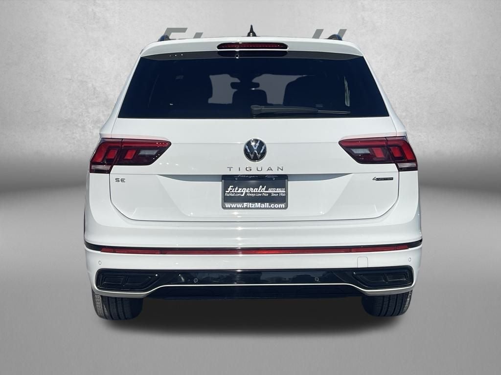 2022 Volkswagen Tiguan SE R-Line Black