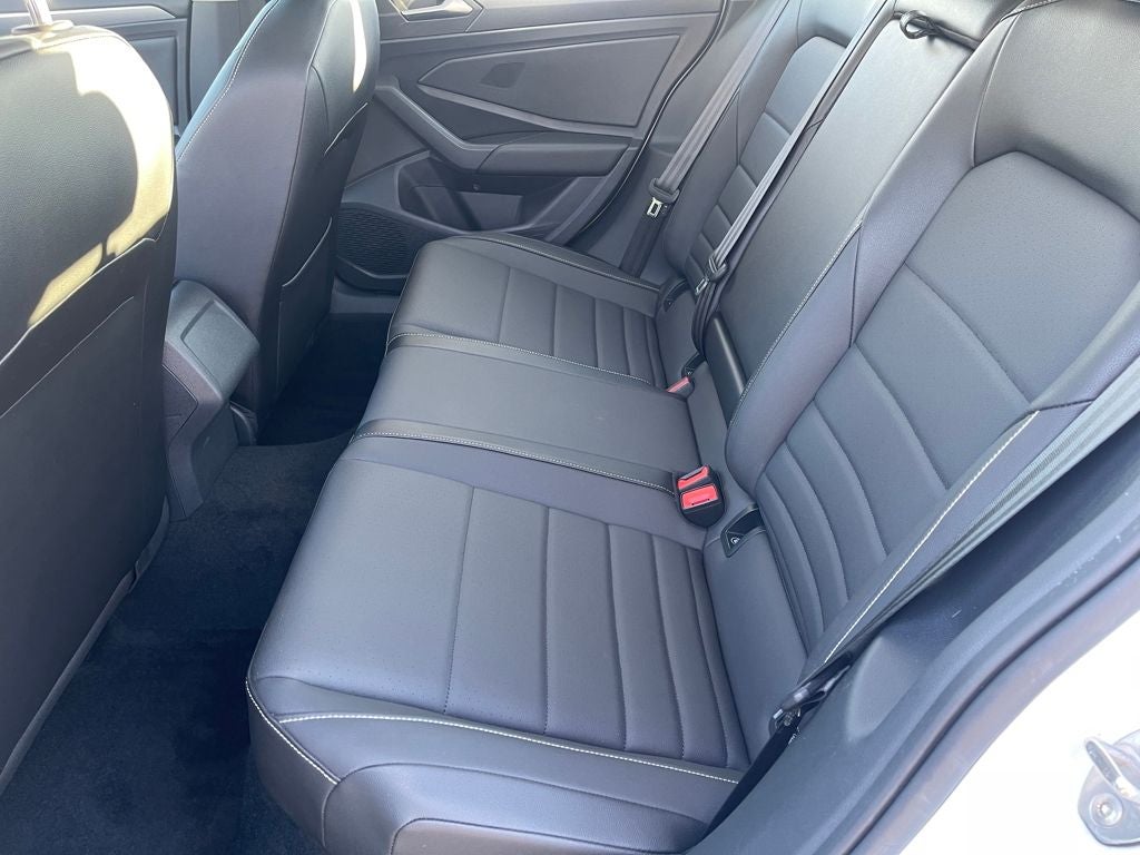 2022 Volkswagen Jetta SE