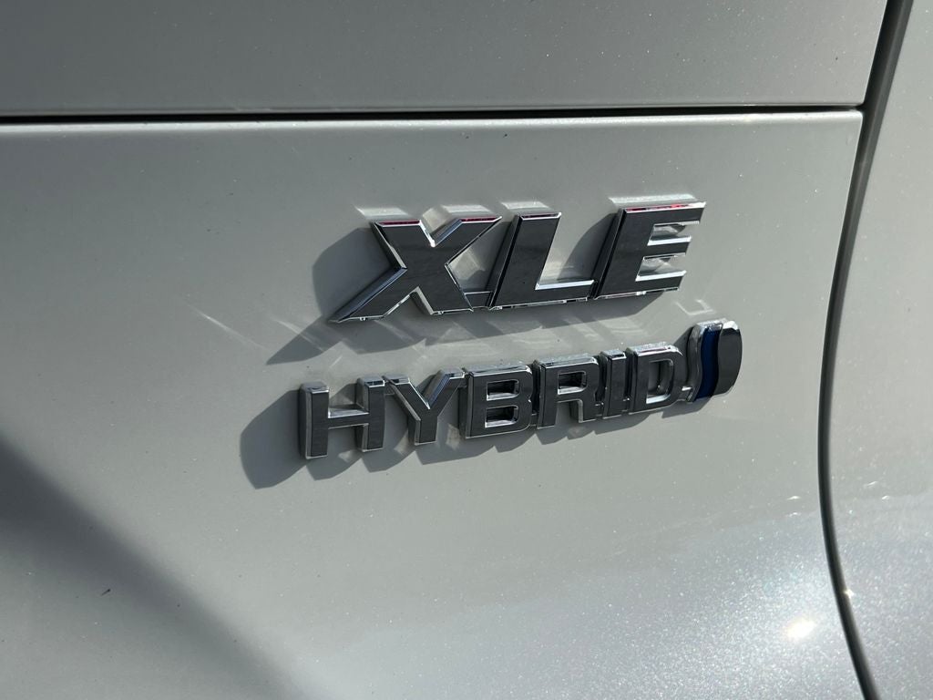 2022 Toyota Venza LE