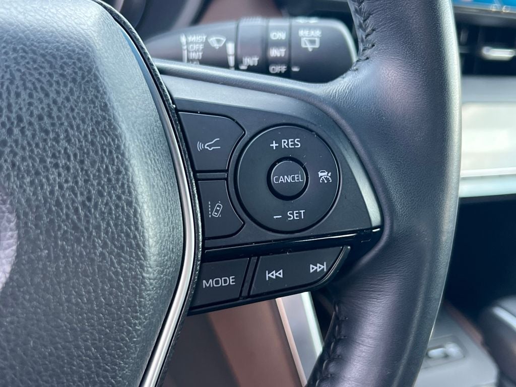 2022 Toyota Venza LE