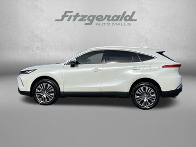 2022 Toyota Venza LE